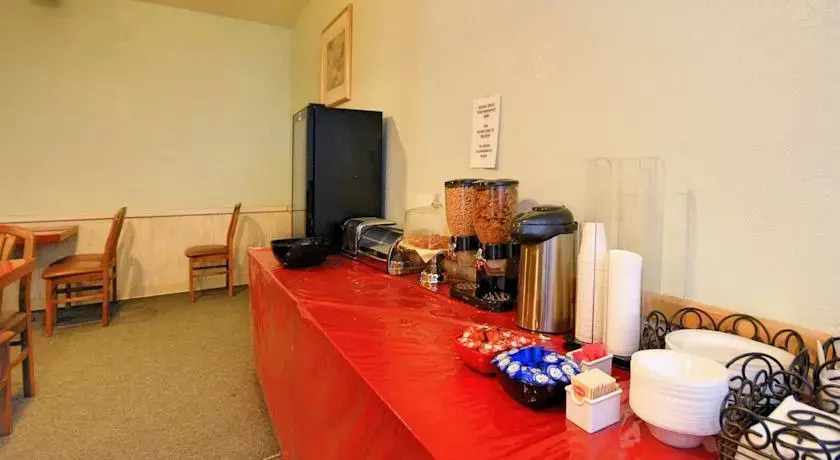 Airporter Inn