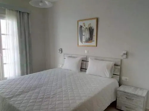 Aparthotel 2 Stars Ios