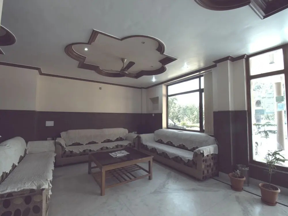 OYO 22799 Devi Mahal