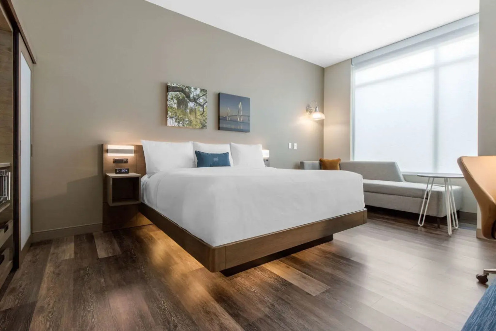 DoubleTree by Hilton Summerville Nexton