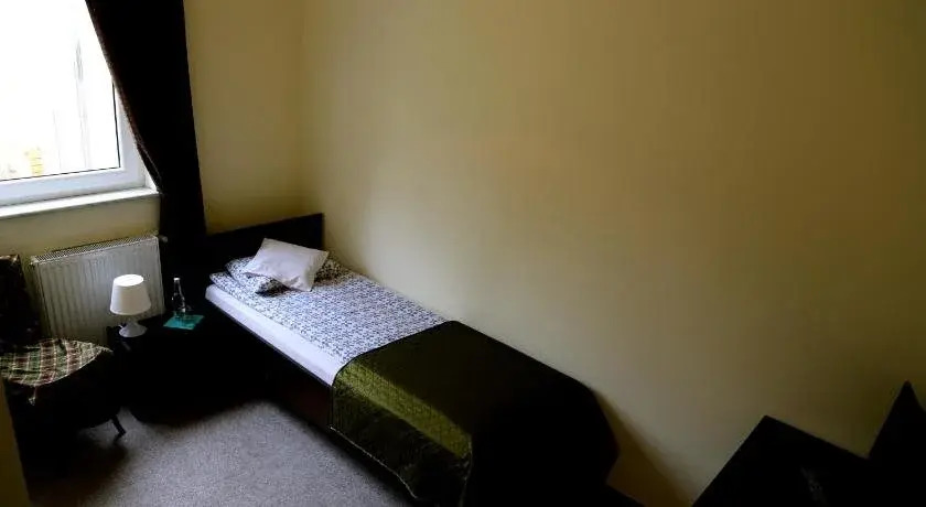 Motel Silver