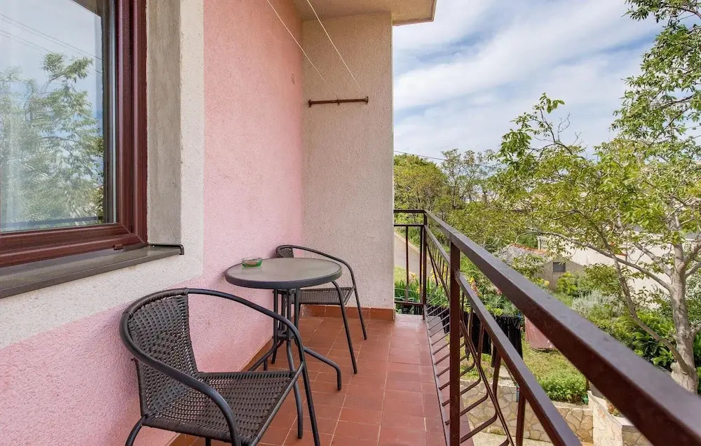Nice Apartment in Senj With Wifi and 2 Bedrooms