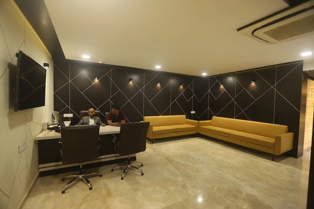 Hotel White Cloud