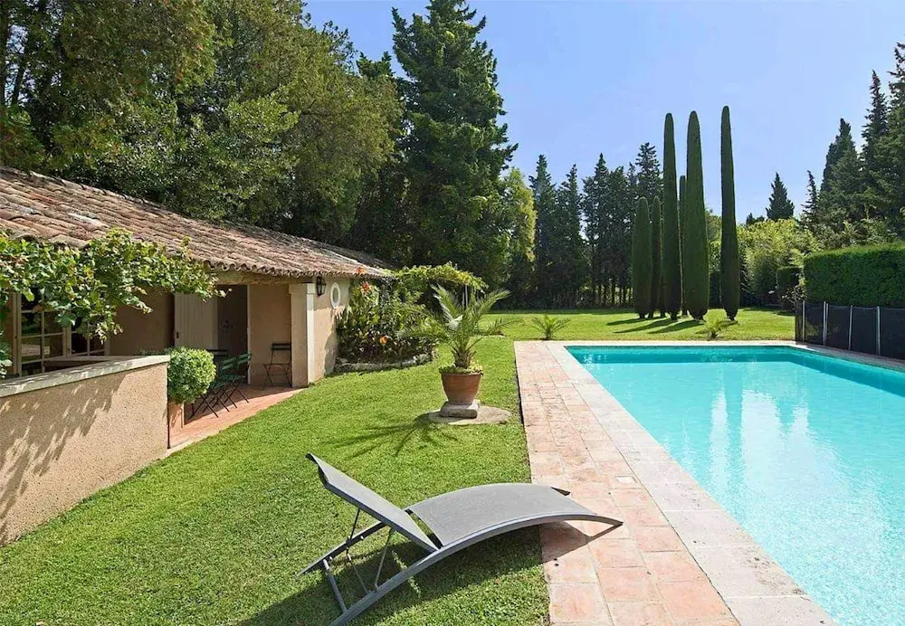 Villa with 6 Bedrooms in Saint-Rémy-De-Provence, with Private Pool, Enclosed Garden And Wifi - 266 Km From the Beach
