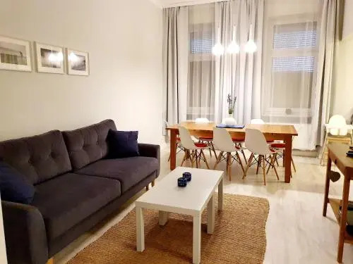 Apartament Paderewskiego 12M2
