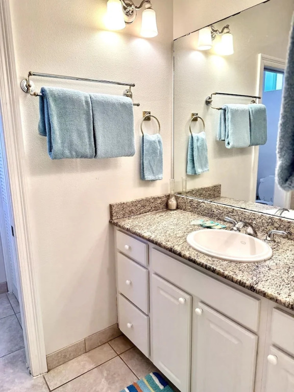 Sea Shell 3 Bedroom Townhouse by RedAwning