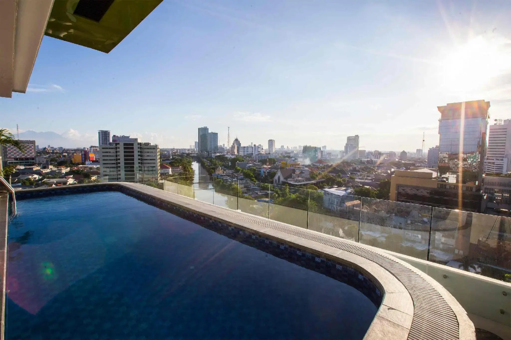 The Life Styles Hotel Surabaya