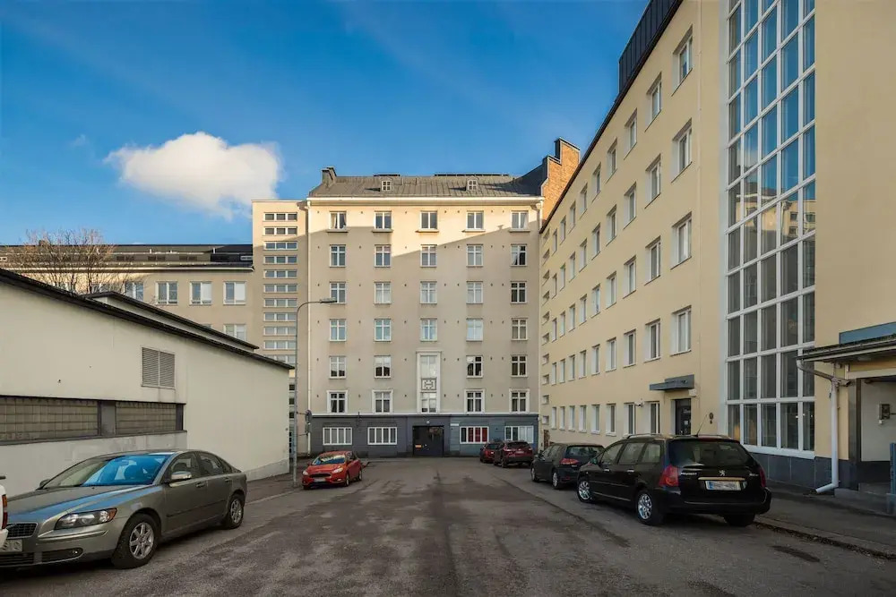 WeHost Itäinen Alppirinne 1 A C 107
