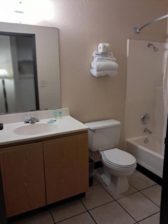 Longhorn Casino & Hotel