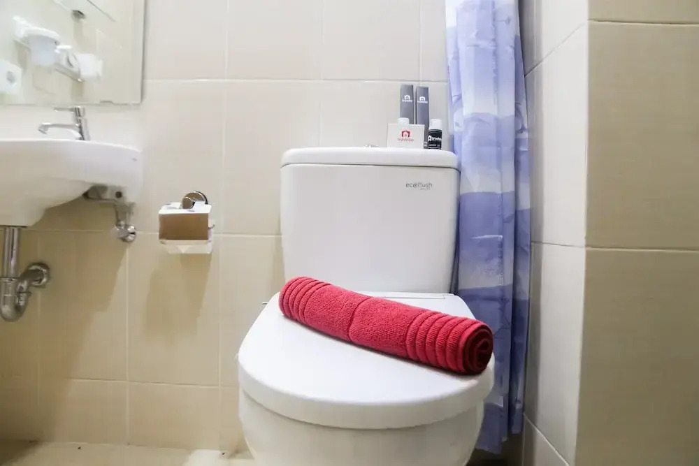 1BR with Working Space The Oasis Apartment Cikarang
