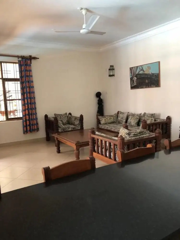 Diani Pearl