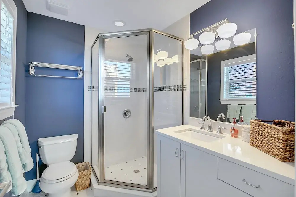 Contemporary 3br/3.5ba W/ Gulf View, Walk To Beach 3 Bedroom Home