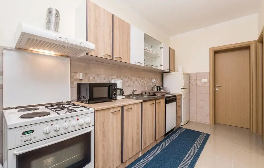 Awesome Apartment in Bresca With Wifi and 2 Bedrooms