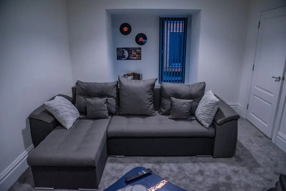 Hayy Collection Townhouse Living at Cliff Oaks