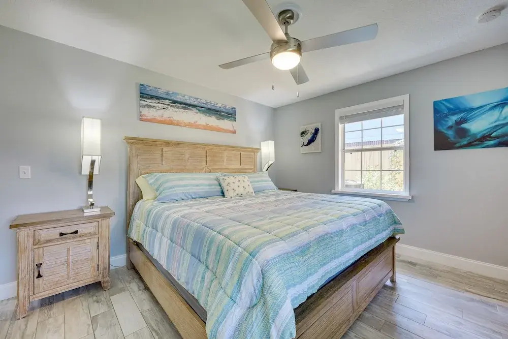 Coastal Home w/ Heated Pool: Mins to Beach & Mayo!