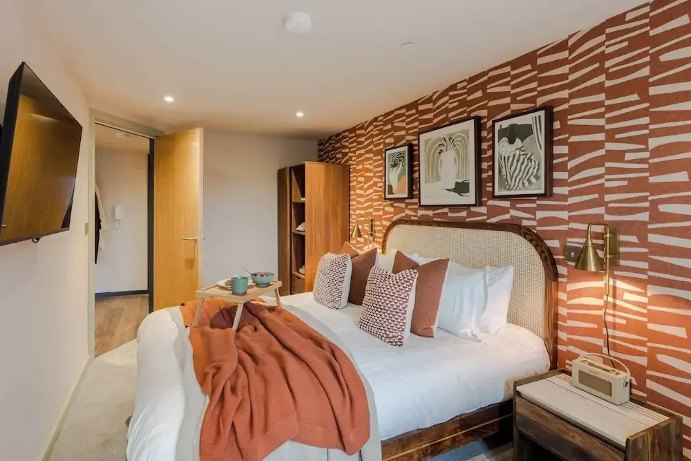 Wapping Wharf I Your Apartment