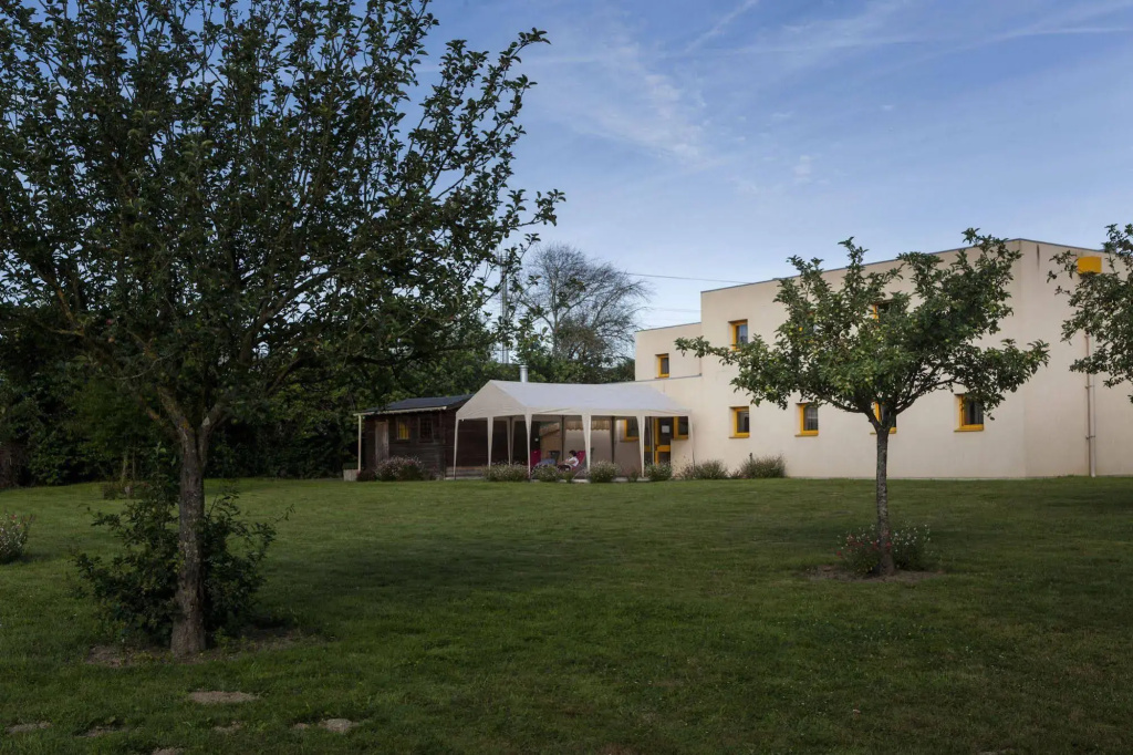 B&B HOTEL Angers Parc Expos
