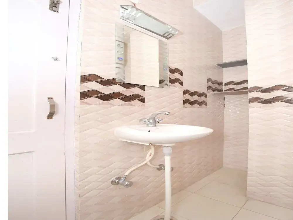 OYO 11863 Home Valley View 2RK