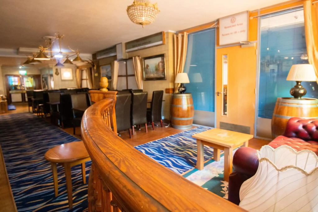 Westone Manor Hotel