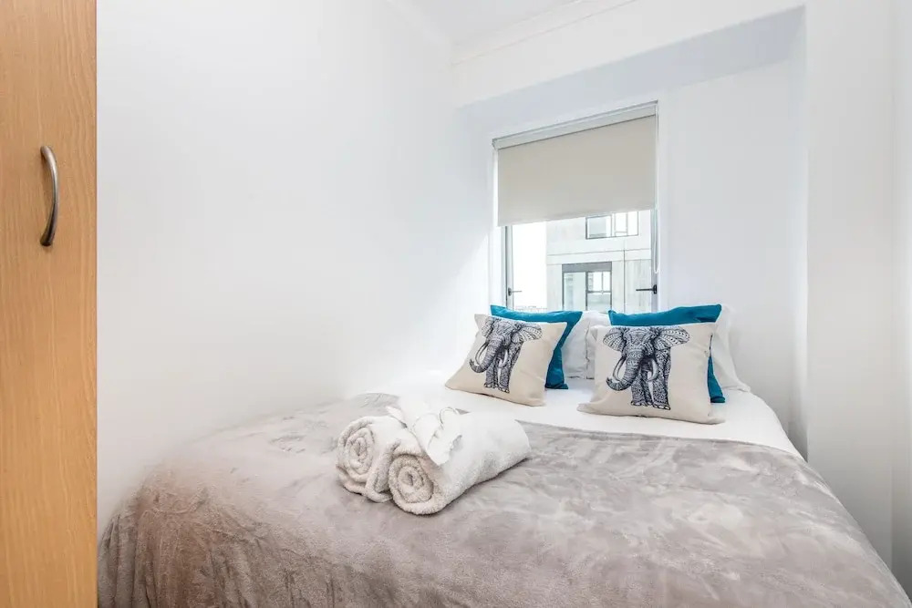 JHT - 3 BRM CBD Queen St Balcony