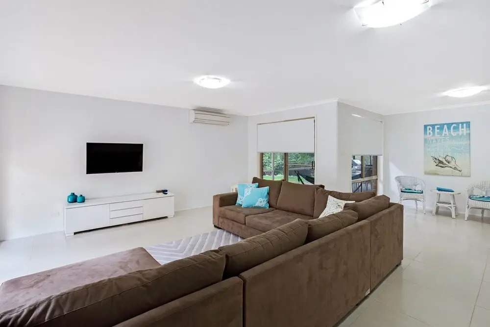 Ullora Close, 61