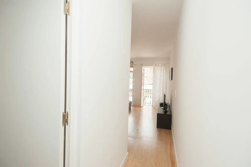 Remodeled Historic Apartment in Bairro Alto