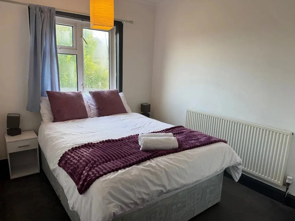 Southampton - House - Sleeps 6 - Near Airport
