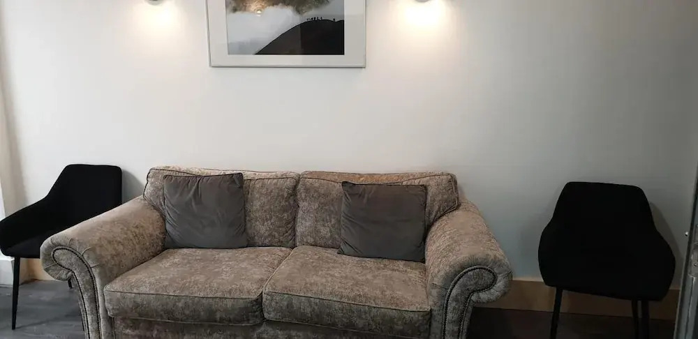 Stunning 6-bed House in London