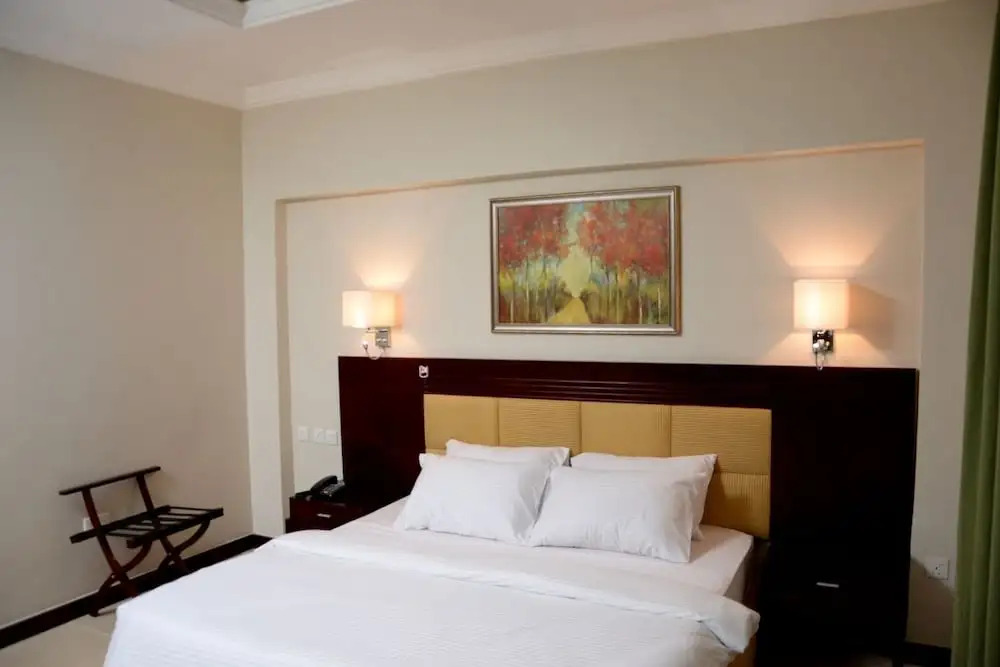 Blue Ribbon Suites