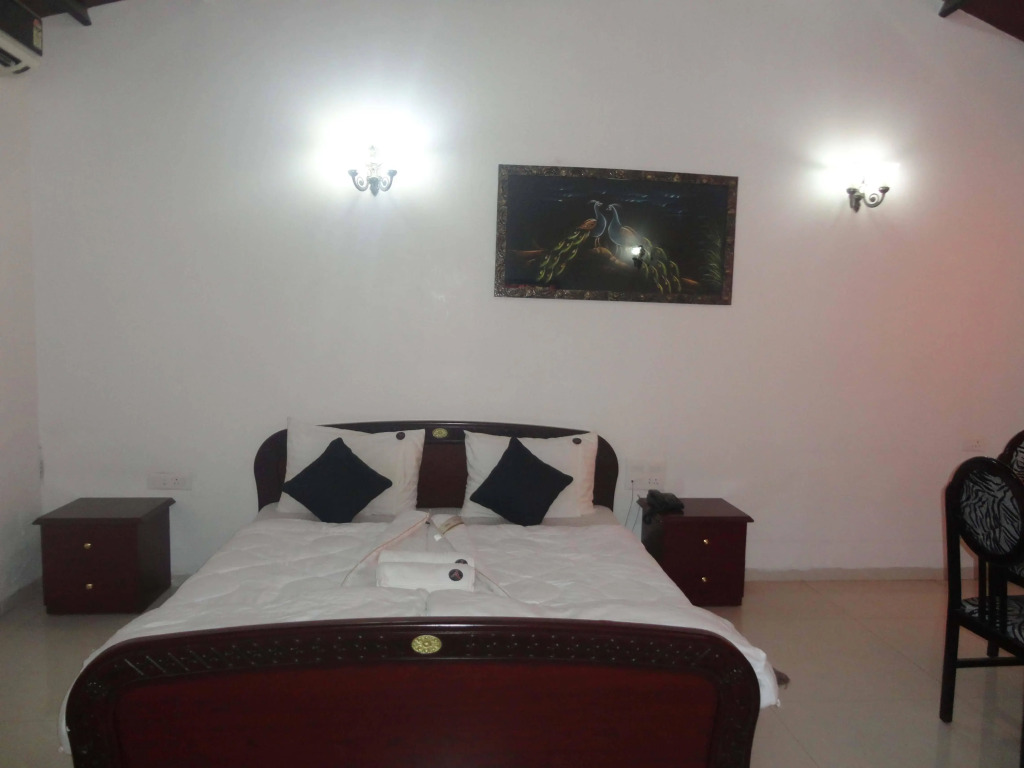 Anand Resort - A luxury Private Pool Resort in Nashik