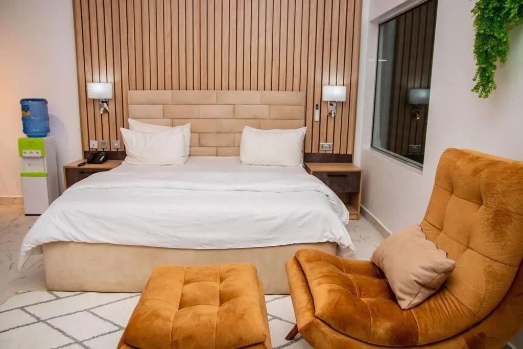 Maple studio+Gym+Snooker board Rhodabode Apt, Nile