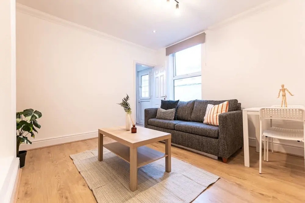 Stylish Flat Ideal for Business Long-term Stays