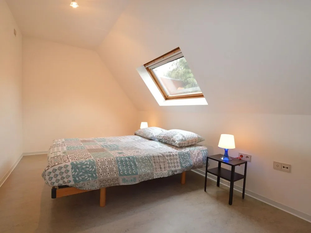 Villa in Heusden With Balcony, Terrace & Garden