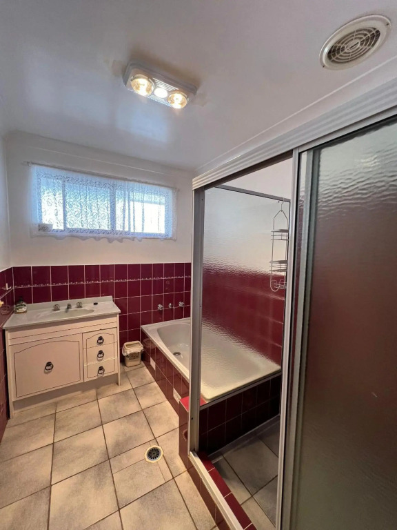 Beach House Landsborough - Bring your own linen