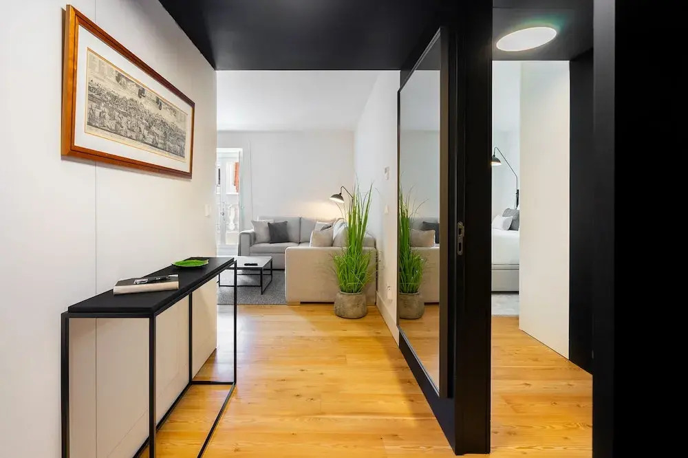 Prime Location Luxury Apartment