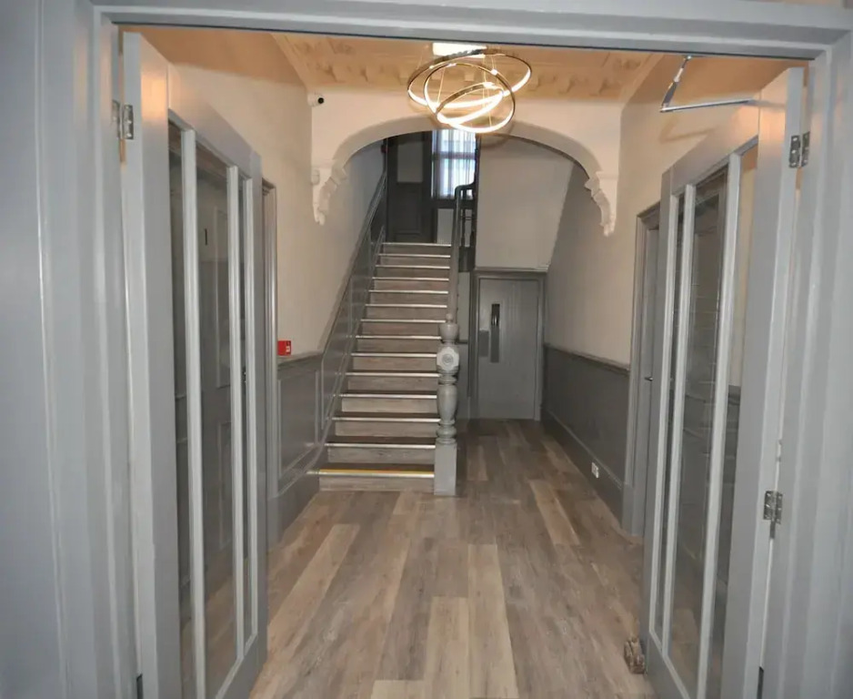 Bentinck Apartments