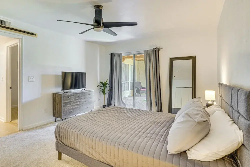 Pool & Hot Tub Access! Catalina Foothills Condo