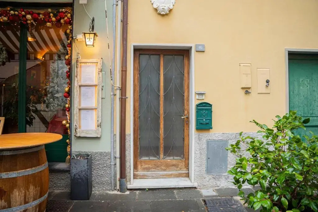 096 - Casa al Borgo Cavi di Lavagna, 150 metri dal mare