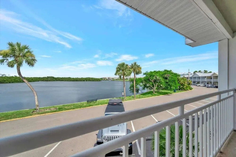 Bahia Waterview Suite Pool Tennis Beach Fishing