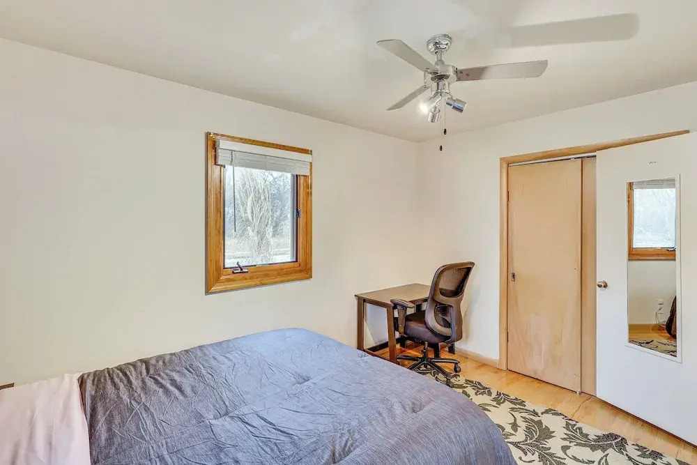 6 Mi to Dtwn: Cozy Omaha Apt w/ Private Yard!