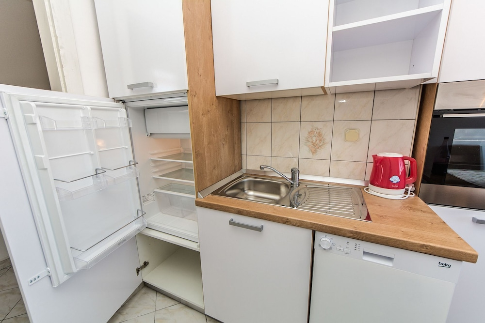 Apartment Dragica
