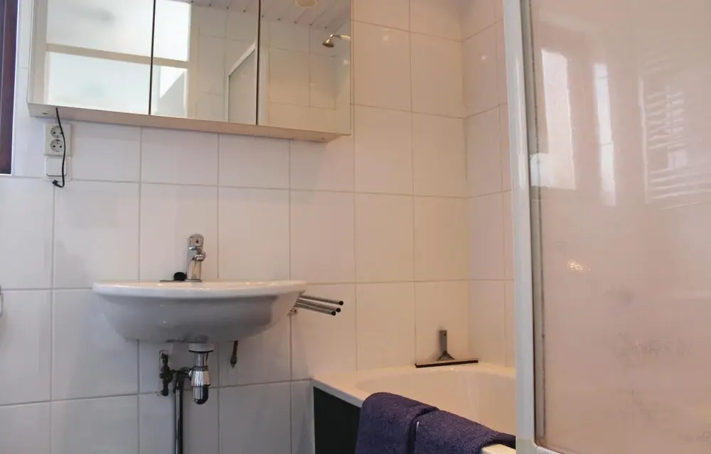 Beautiful Home In Nieuwvliet-Bad
