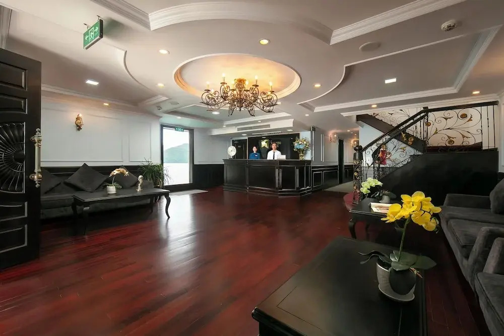 Star Boutique Cruise
