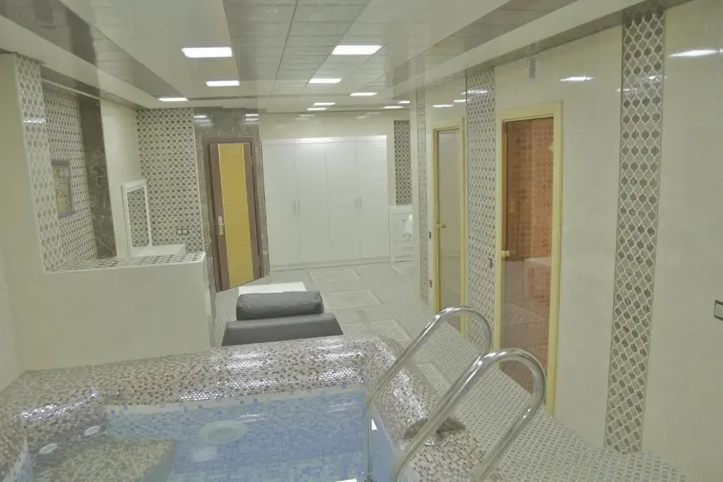 Manor Luxury Hotel Baku