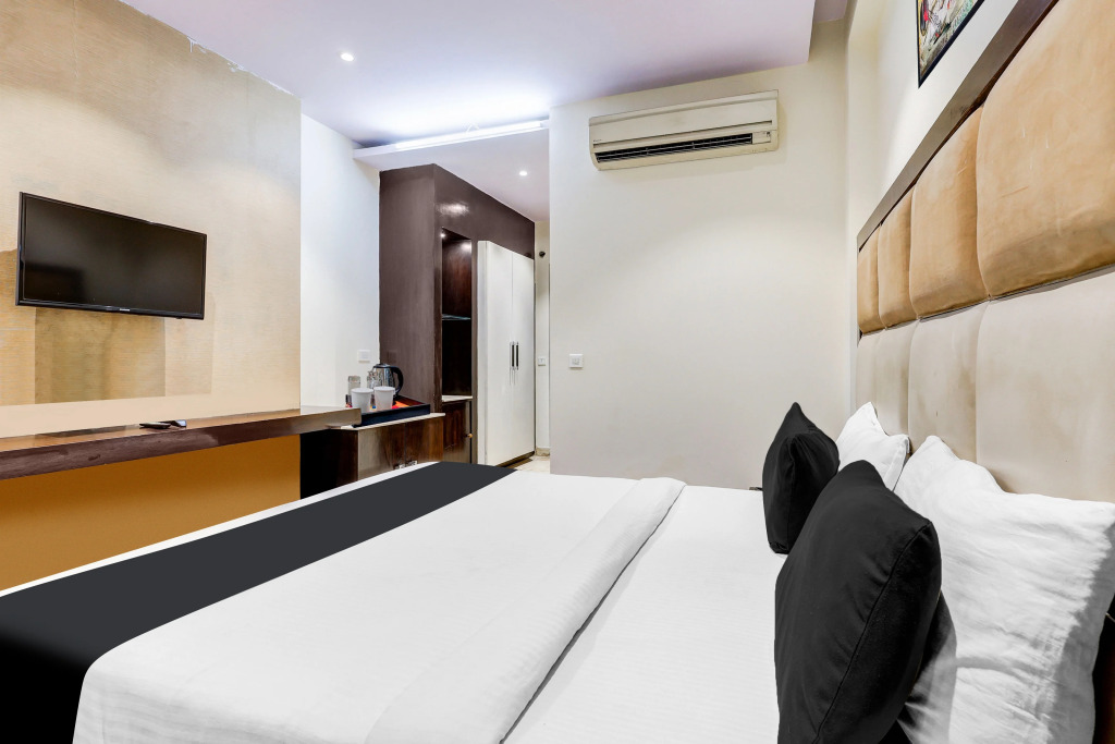 Townhouse Oak Sector 25 Gurgaon