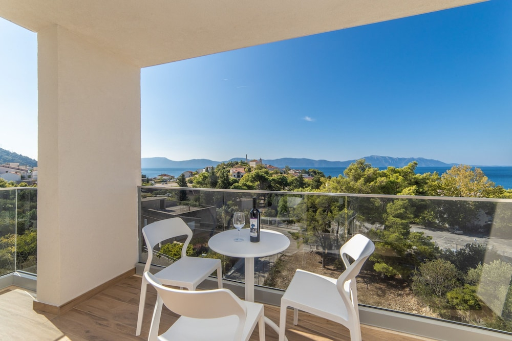 Altiora Prestige Residence 301
