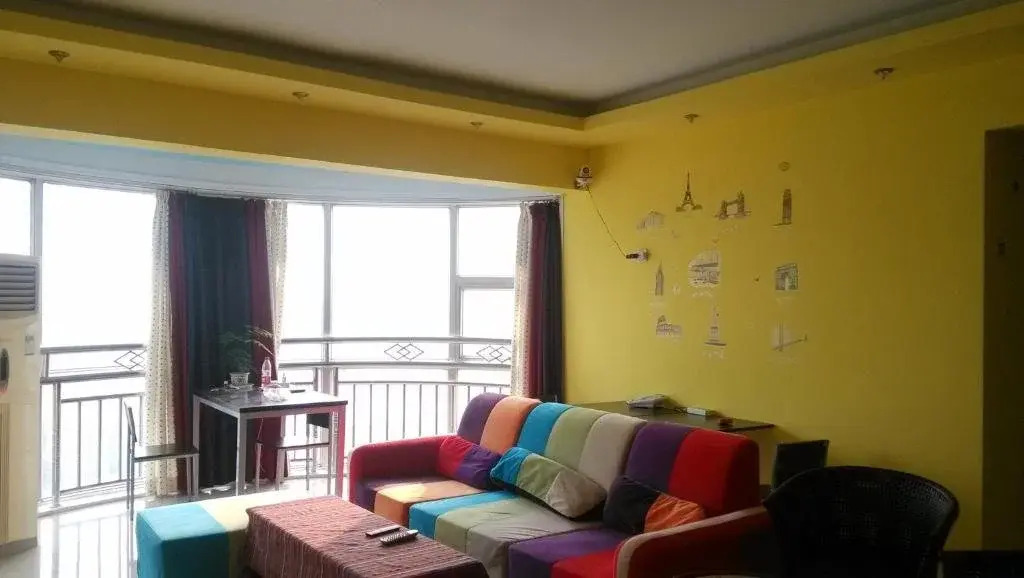 Shangjian Capsule Hotel