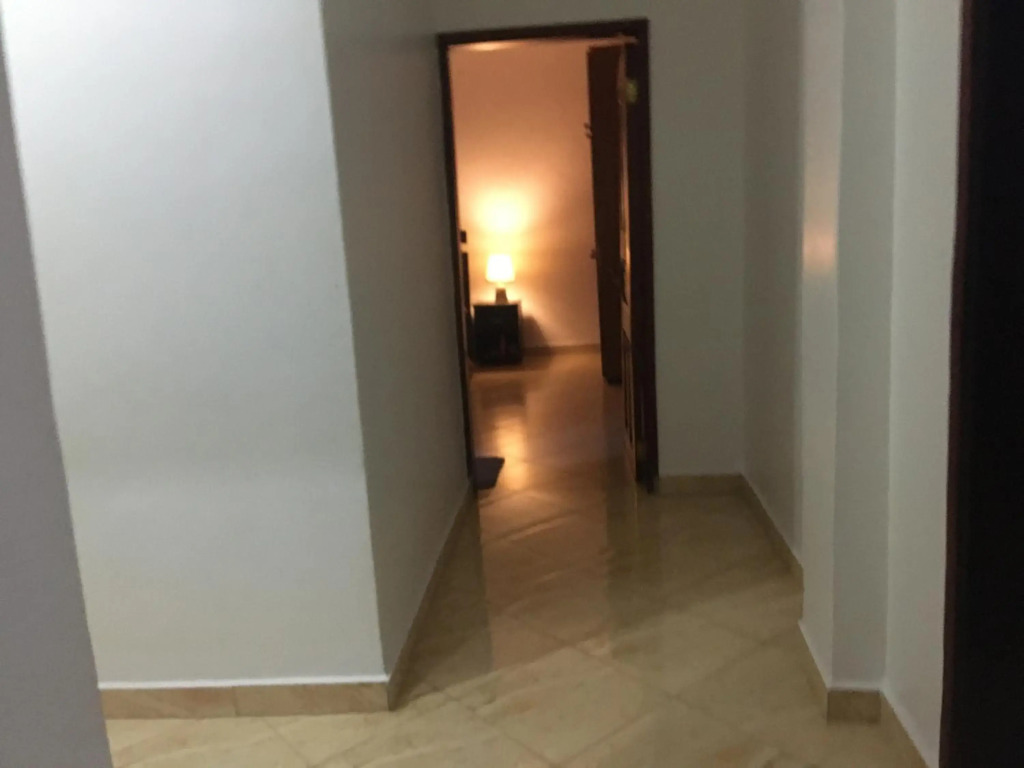 J&R - Lovely two bedroom apartment in Jinja.
