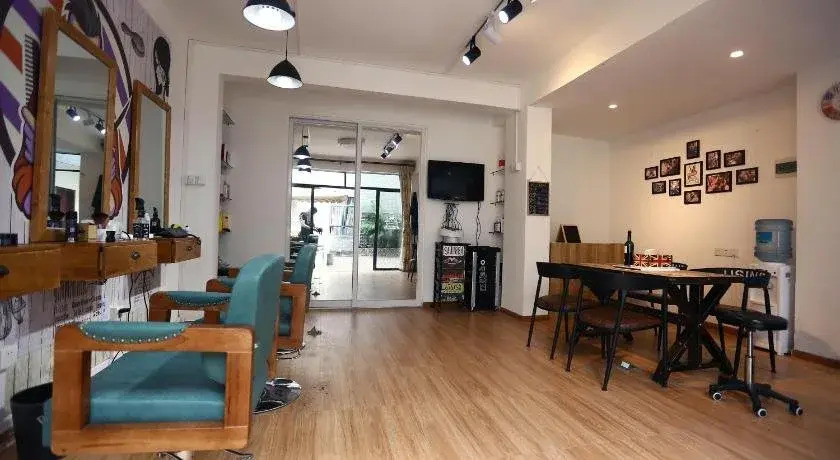 Yezi Huiyou Apartment