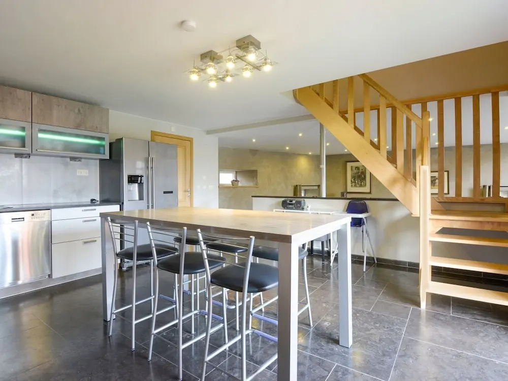 Magnificent Holiday Home In Manhay With Fenced Garden